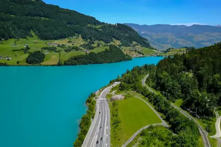Švicarska vinjeta za autoput 2025: Ono što trebate znati