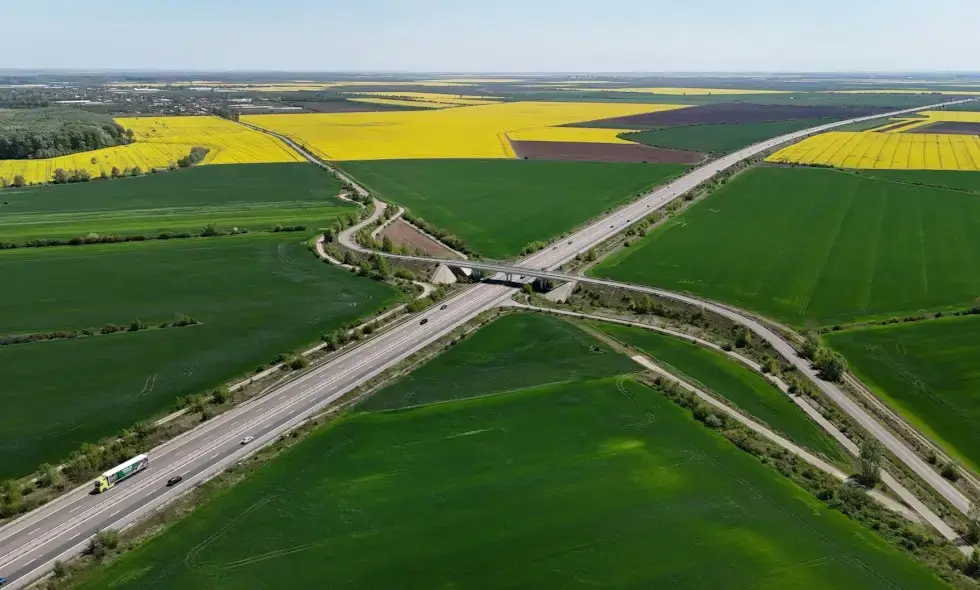 En Roumanie, près de 800 kilomètres d'autoroutes et de voies rapides sont actuellement en construction.