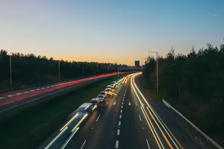 Bukareštas-Krajova beveik visiškai per autostradą ir greitkelį: Susisiekimo ministerija atidarė dar 20 km eismui. Iš viso iš 121 km galima važiuoti 92 km. Rytoj bus atidaryta kita atkarpa.